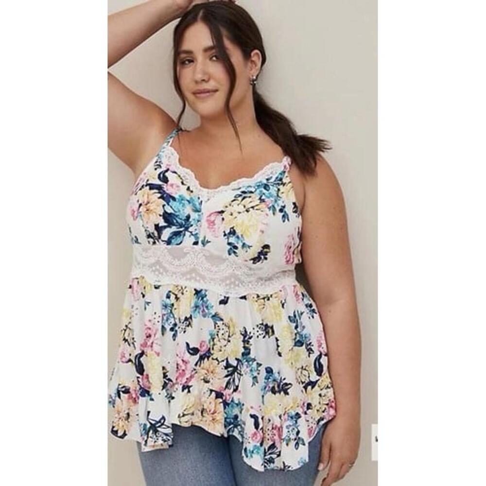 Torrid 4 Babydoll Eyelet Lace Detail Floral Print Top